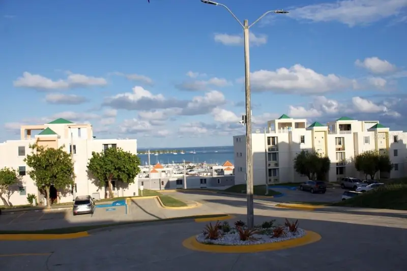 Codominium Vista Real #9, PR
