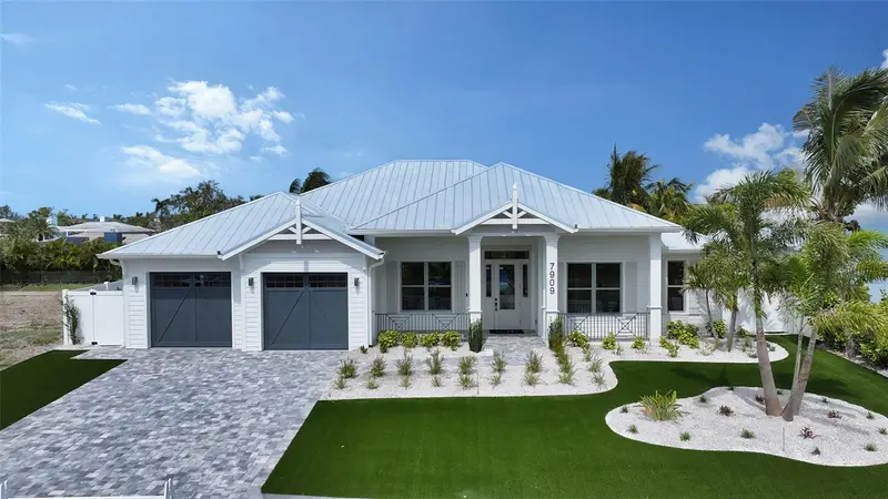 8009 20th Pl W, FL