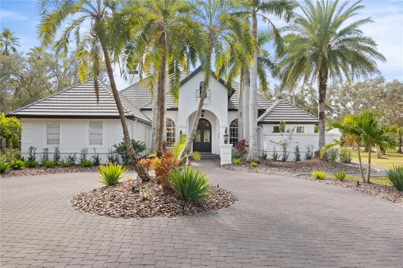 6959 Westchester Cir, FL