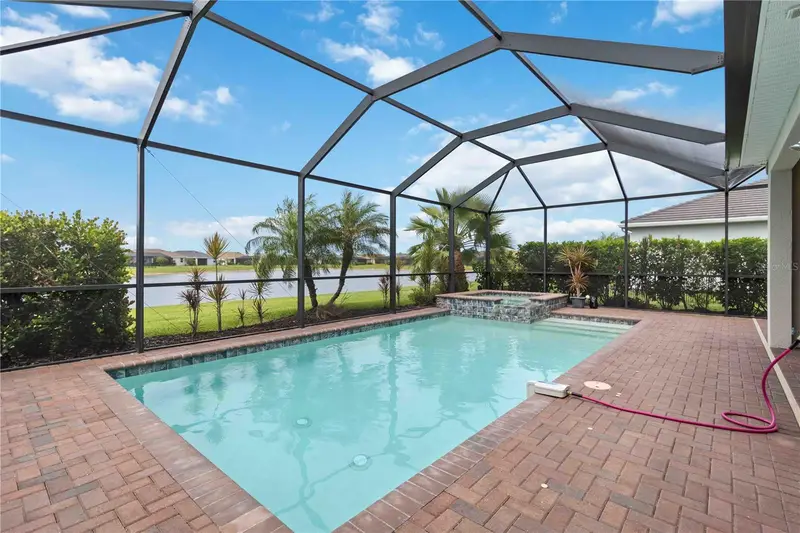 15145 Spanish Point Dr, FL