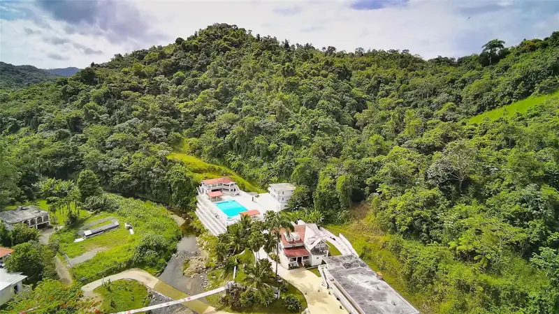 135 Villa Perez, PR