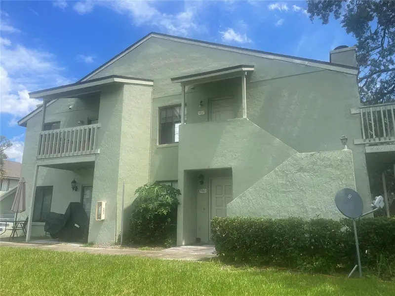5861 La Costa Dr #115, FL