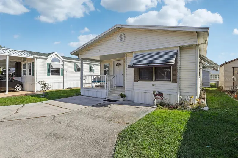 101 Citrus Ridge Dr, FL