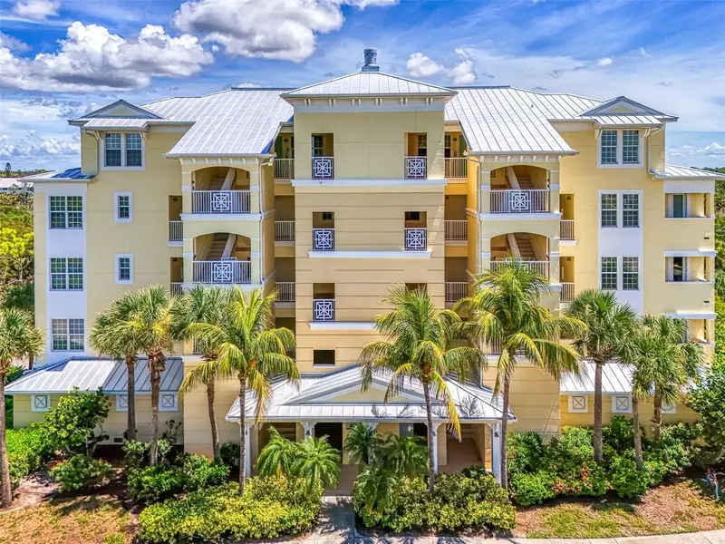 8571 Amberjack Cir #204, FL