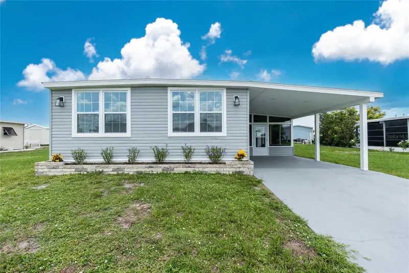 1370 Blue Heron Dr, FL