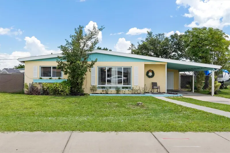 22341 Midway Blvd, FL