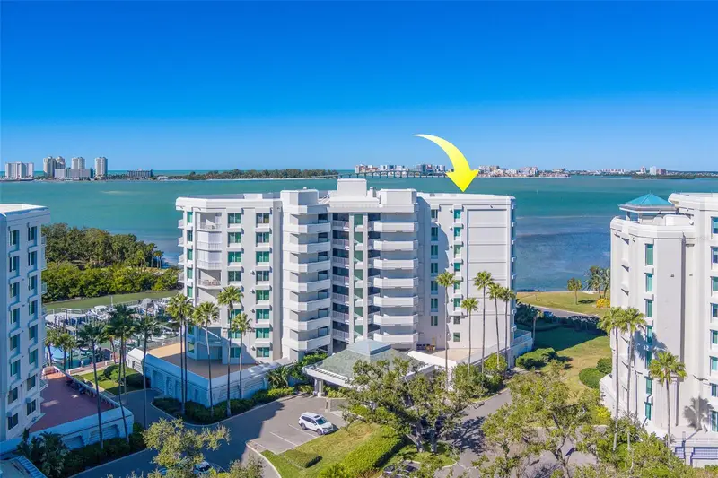 2 Seaside Ln #801, FL