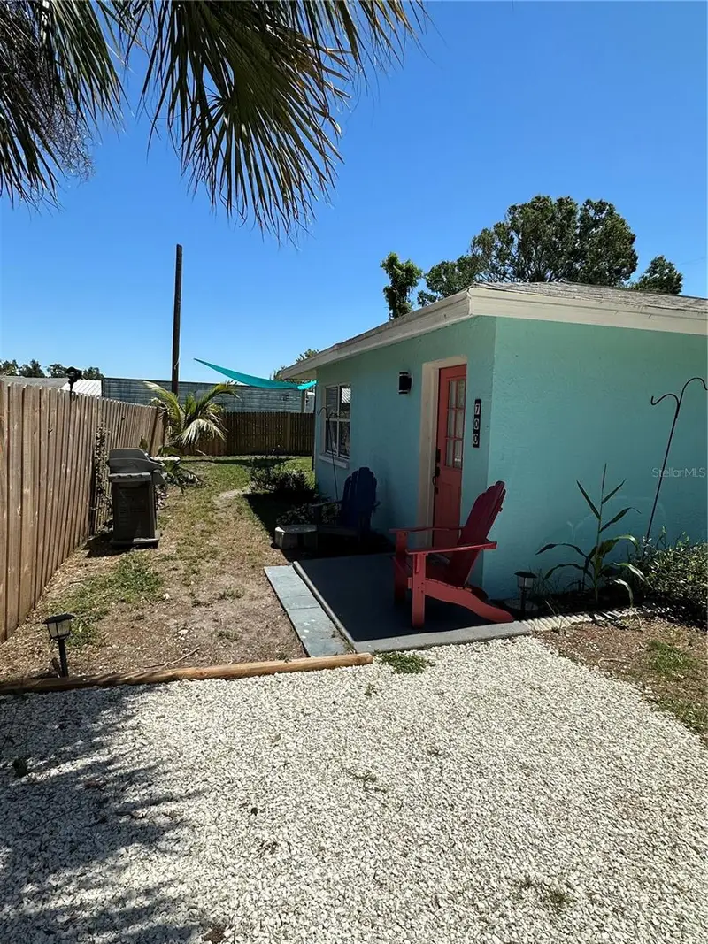 700 Forest St, FL