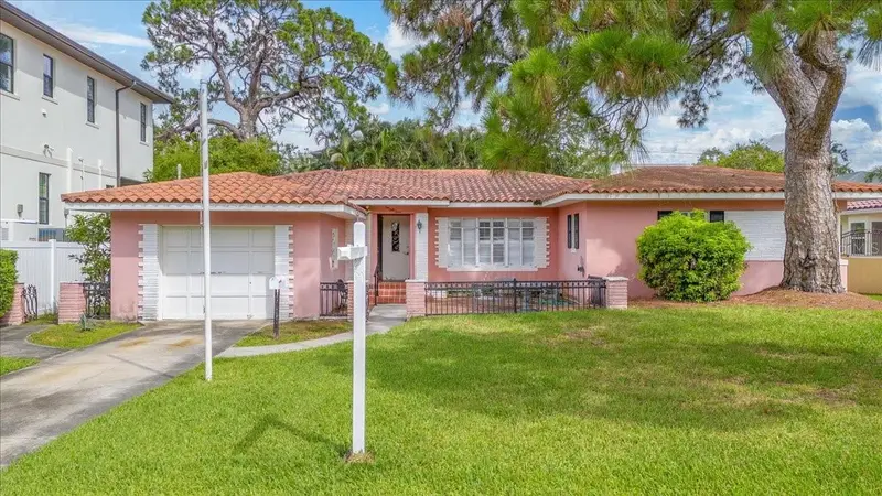 267 Snell Isle Blvd Ne, FL
