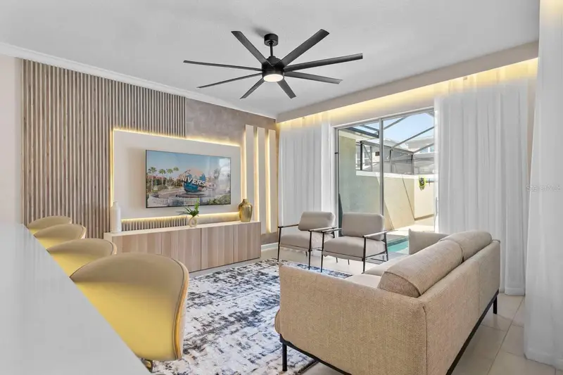 2460 Reading Trl, FL