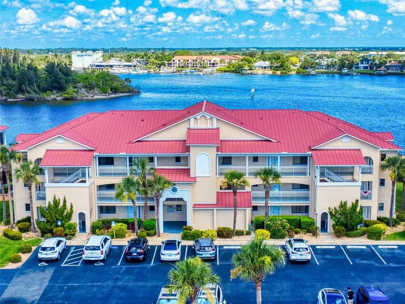 454 Bouchelle Dr #202, FL