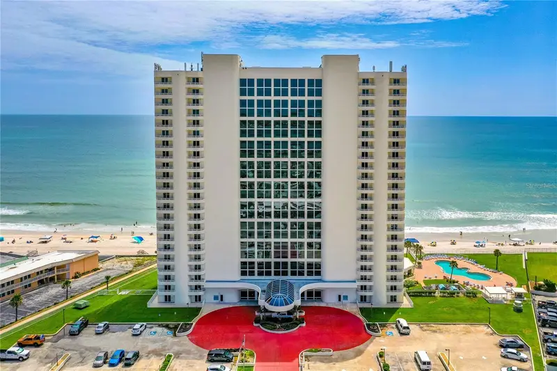 2545 S Atlantic Ave #102, FL