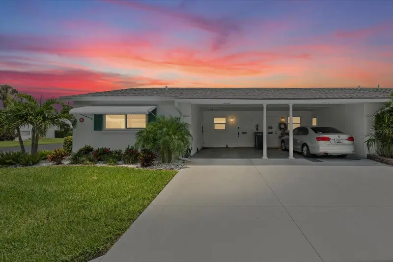 6016 Hibiscus Dr, FL