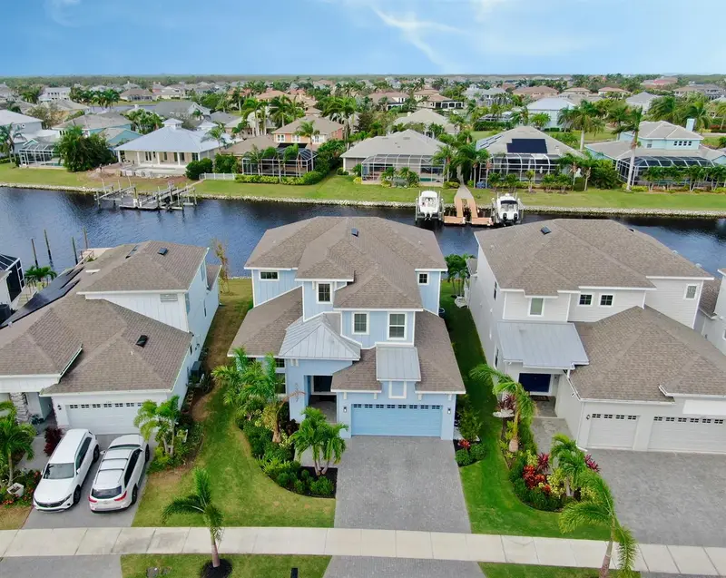 5307 Wishing Arch Dr, FL