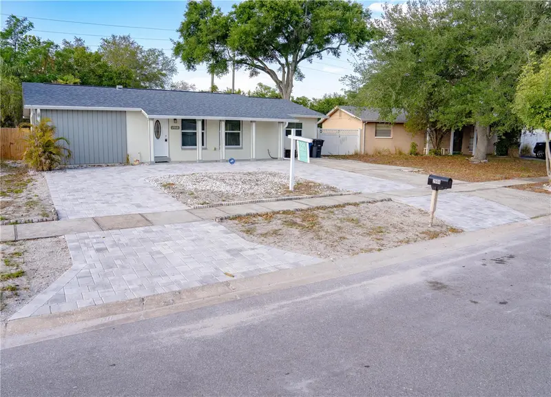 2908 Edenwood St, FL