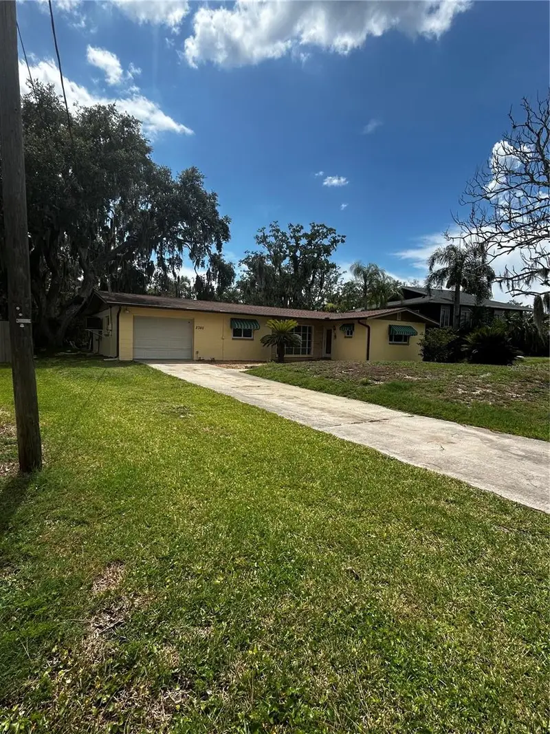 2380 N Watersedge Dr, FL