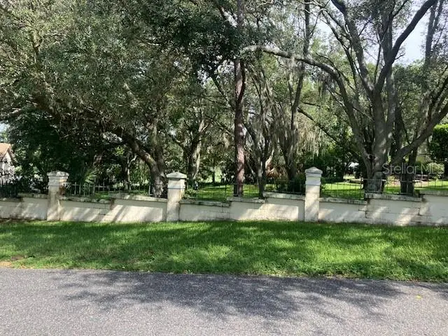 116 W Magnolia Ave, FL