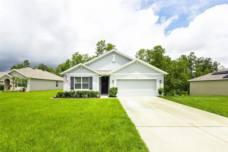 216 Hickory Course, FL