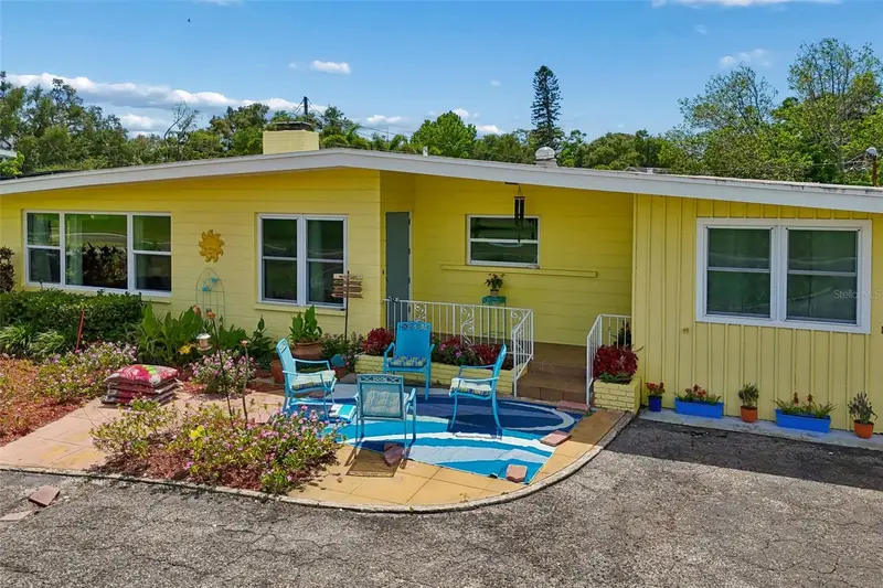 2110 Fairway Ave S, FL