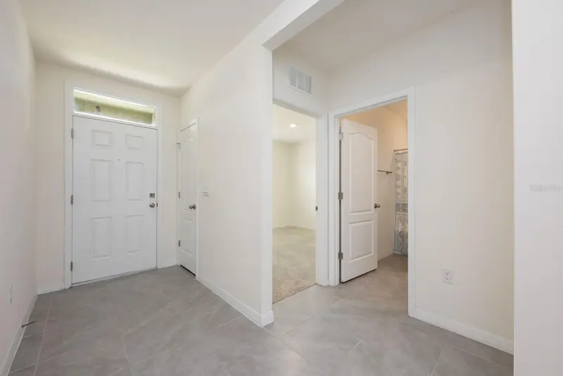3241 Silas Dr, FL