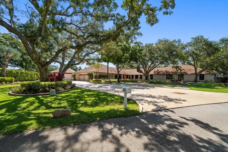 1835 Alicia Way, FL