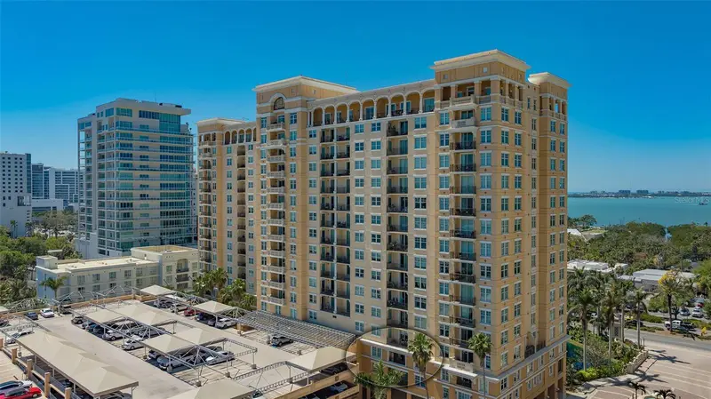 750 N Tamiami Trl #304, FL