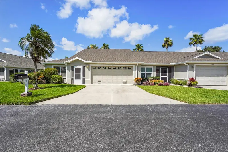 2417 Fairway Oaks Dr #22, FL