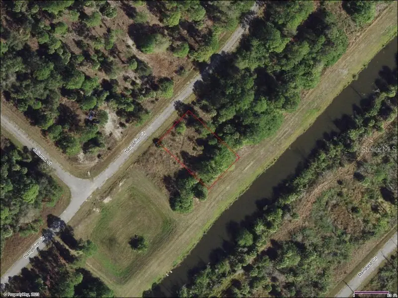 Hampshire Cir, FL