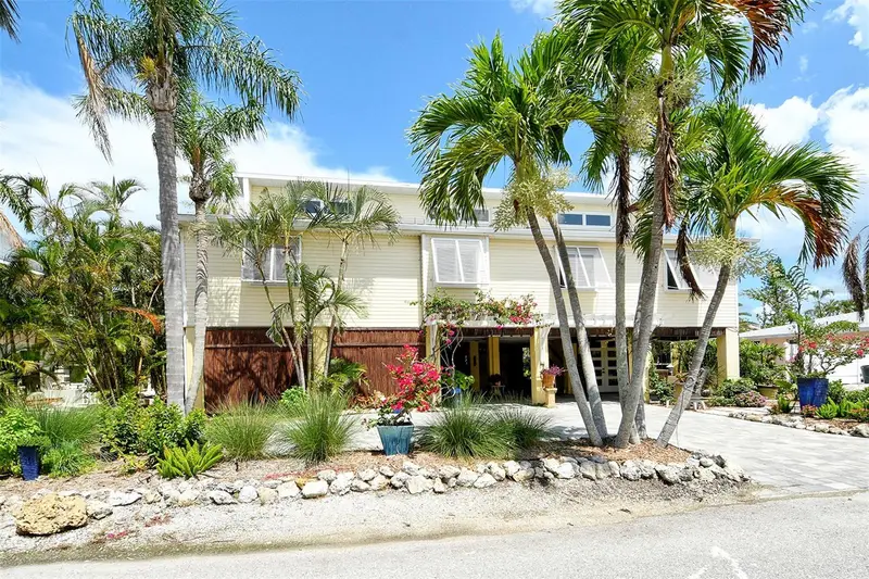 701 Marbury Lane, FL