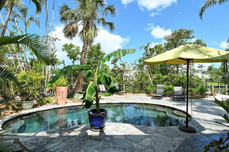 701 Marbury Lane, FL