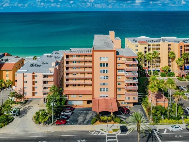 16400 Gulf Blvd #707, FL