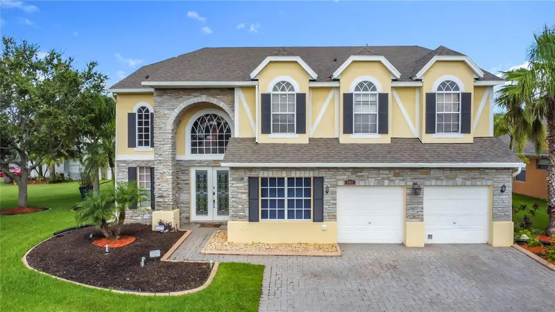 2460 The Oaks Blvd, FL