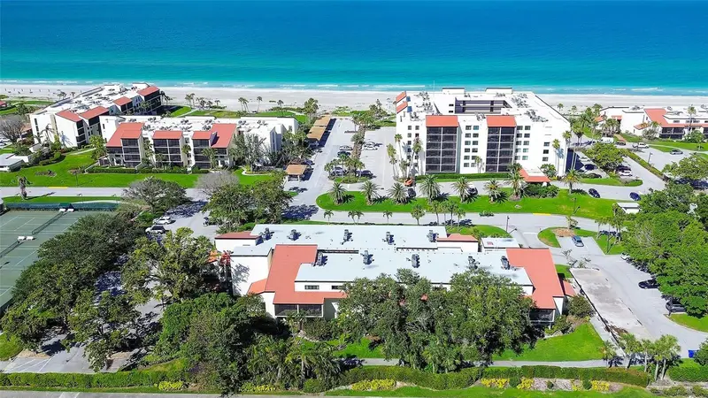 2039 Gulf Of Mexico Dr #G3-207, FL