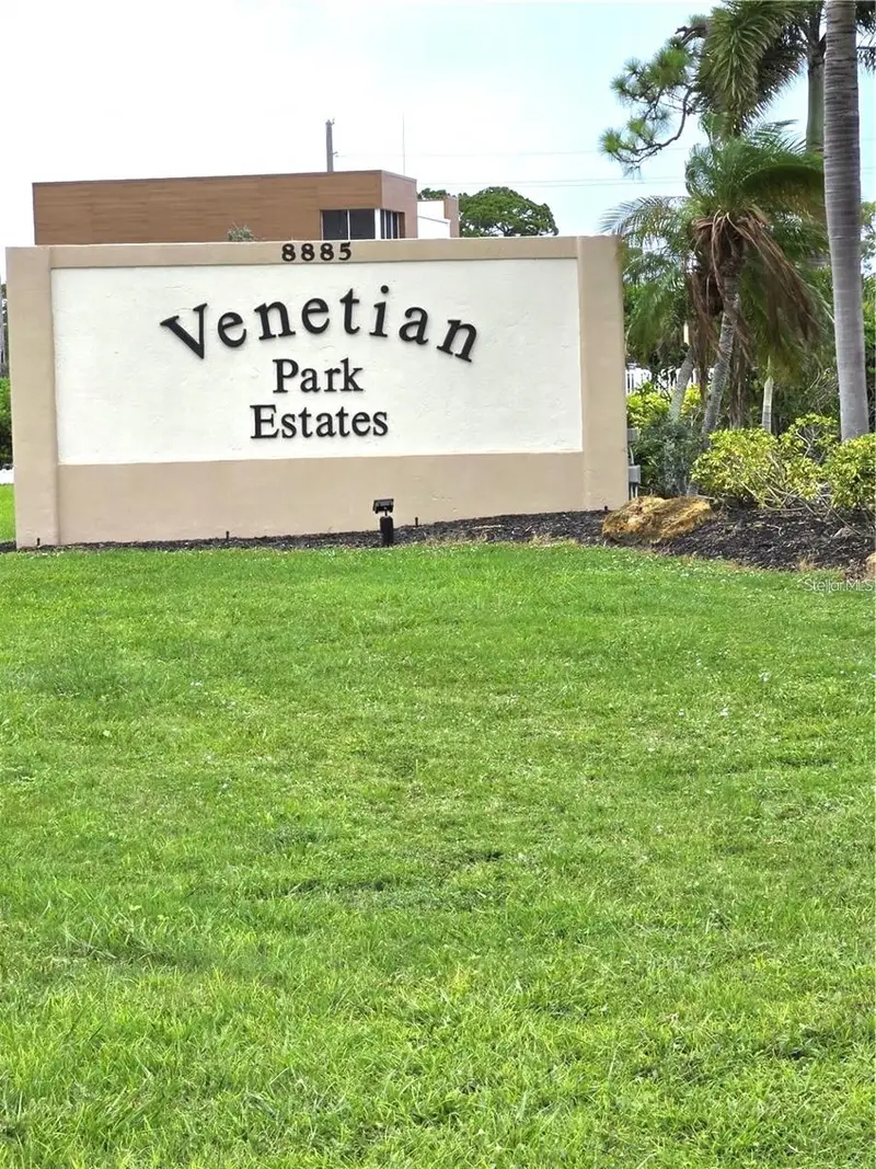 2236 Gondola Dr, FL