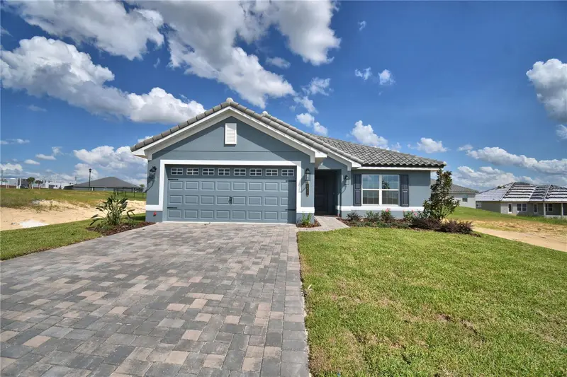 5427 Waterside Dr, FL