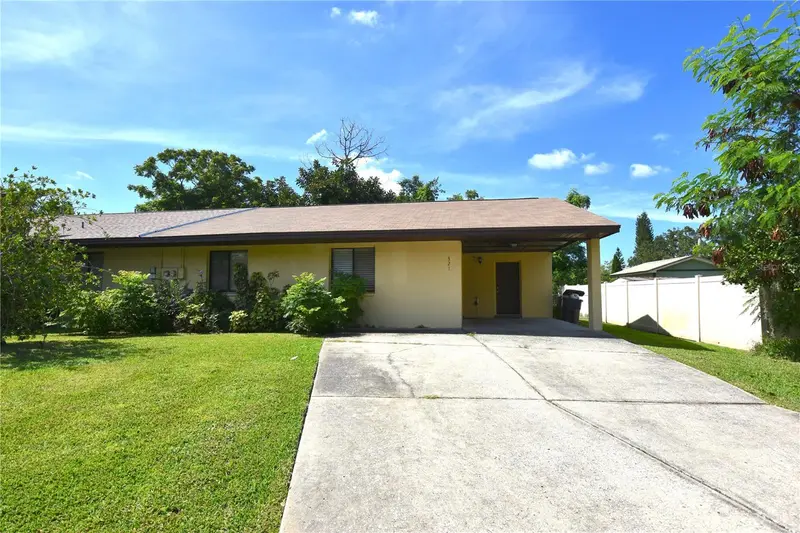 321 Lake Harris Dr, FL