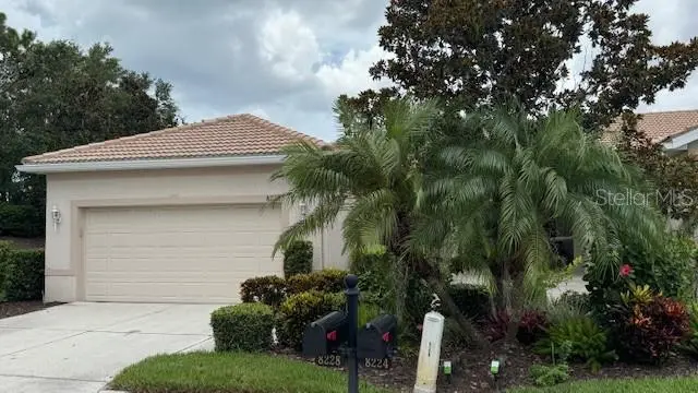 8228 Simpson Falls Ct, FL
