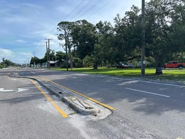 Swift Rd, FL