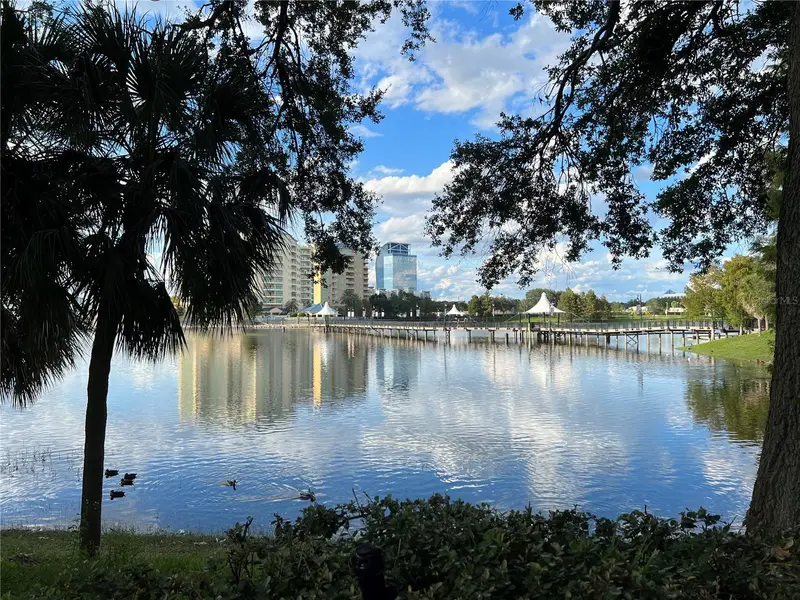 133 Oyster Bay Cir #100, FL