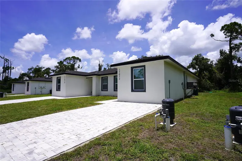 17070 Byron Ave #17072, FL