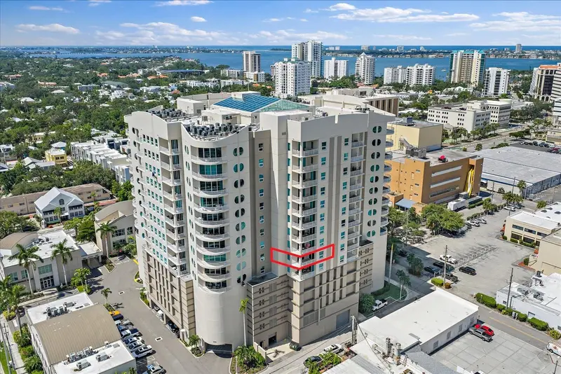 1771 Ringling Blvd #703, FL