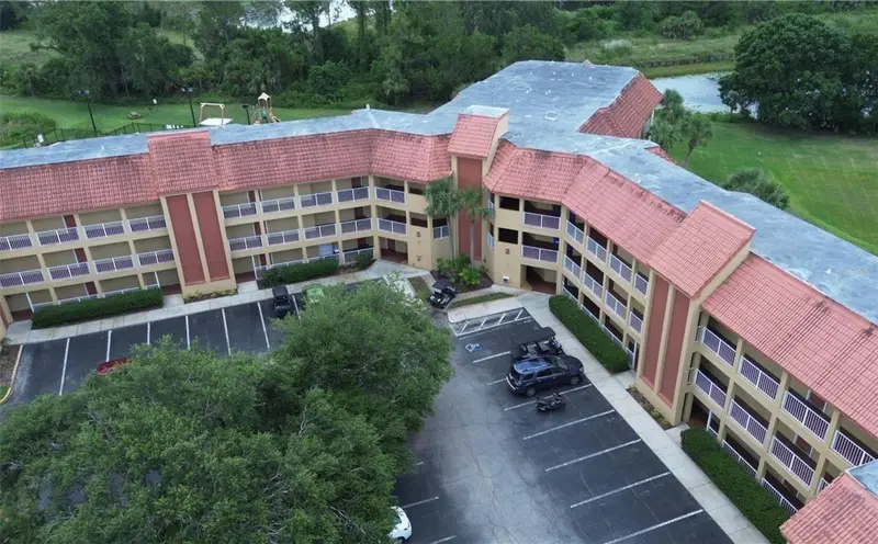 6336 Parc Corniche Unit #3211 Dr, FL