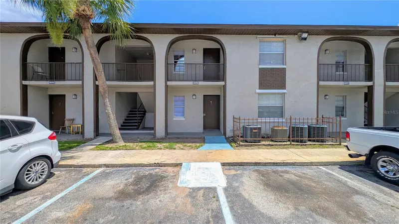 5957 Casa Del Rey Cir #A, FL