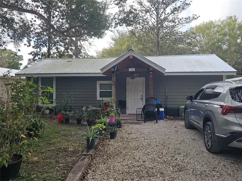 212 Broad St #13, FL