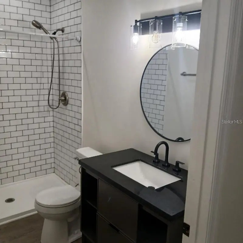 212 Broad St #13, FL