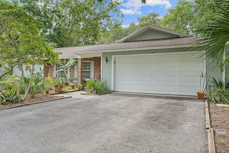 155 Woodcutter Ln, FL