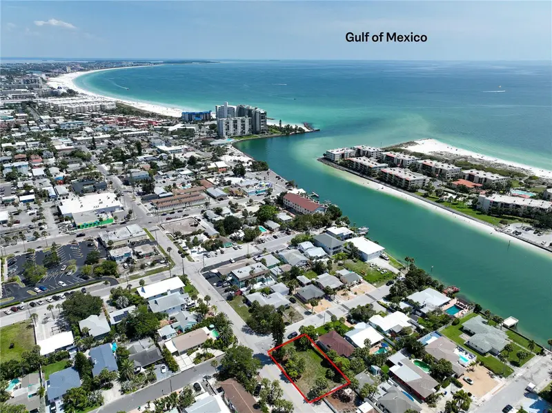 601 77th Ave, FL
