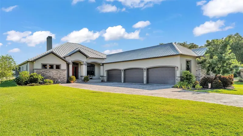 3420 E Trapnell Rd, FL