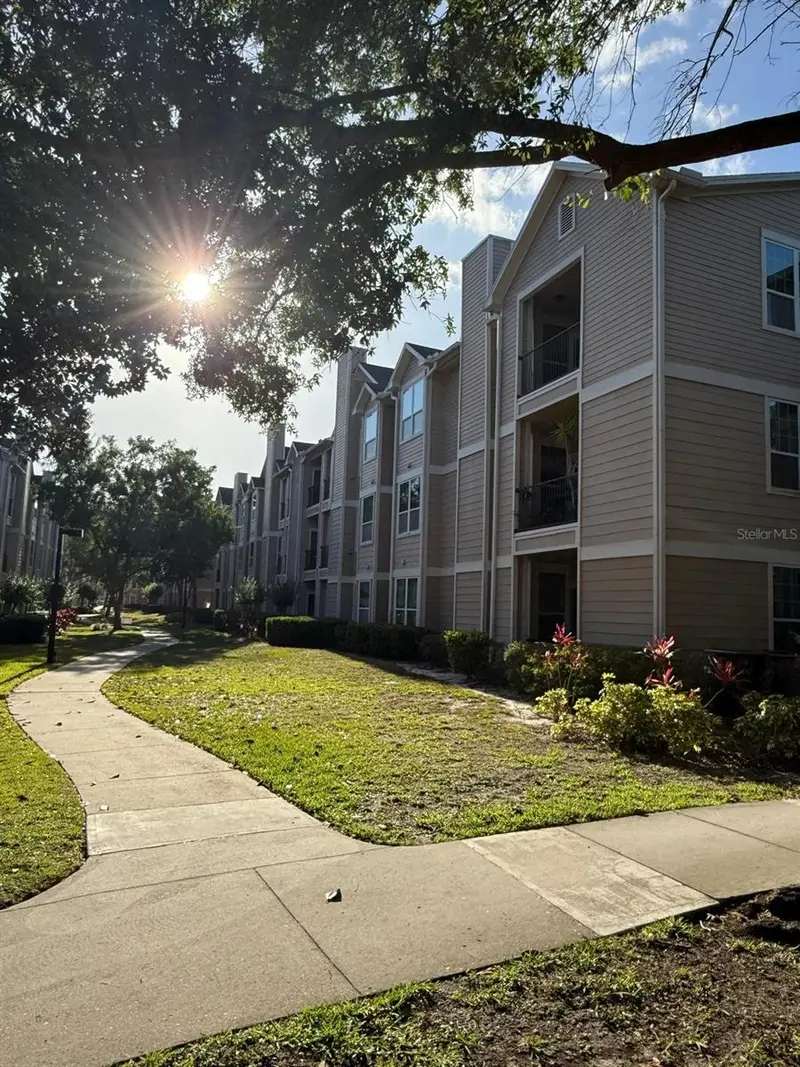2015 Erving Cir #307, FL