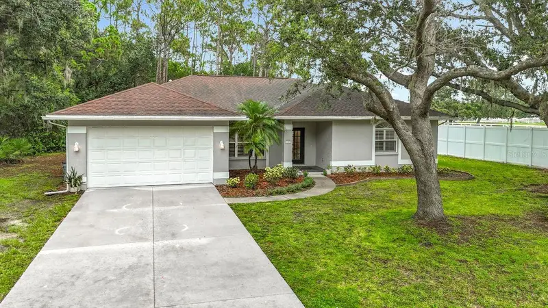 1103 Woodview Way, FL